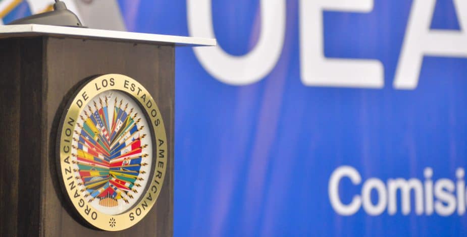 Suspenden a Rusia como observador permanente ante la OEA