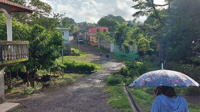 Pobladores de Camoapa insisten en proyectos de calles adoquinadas