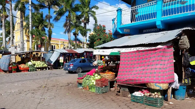 Productos bajan de precio en el mercado local de Camoapa