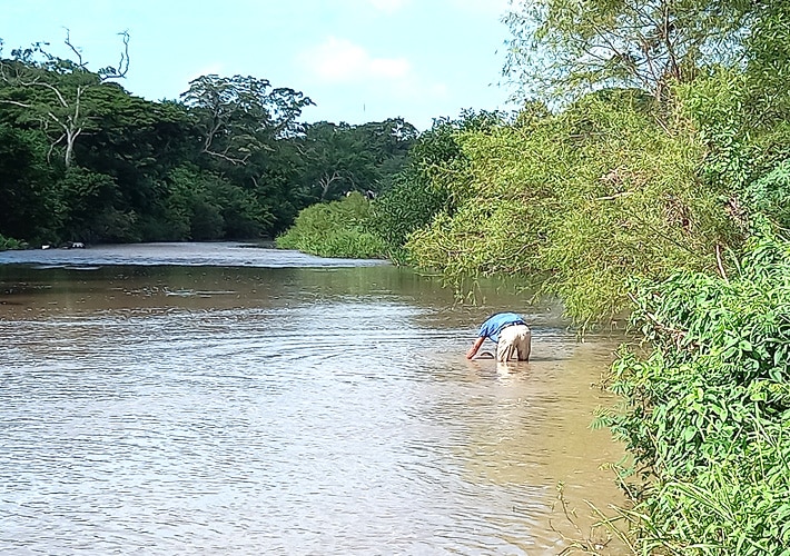 Unen esfuerzos para sanear río Mayales, en Juigalpa