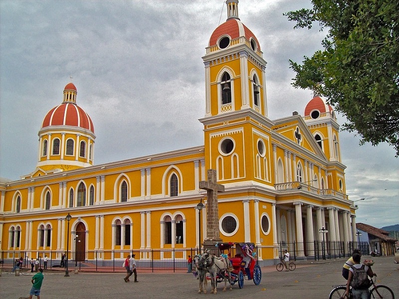 La iglesia católica local en Camoapa realizó una colecta económica y de víveres para los gastos de los seminarios de la diócesis de Granada.