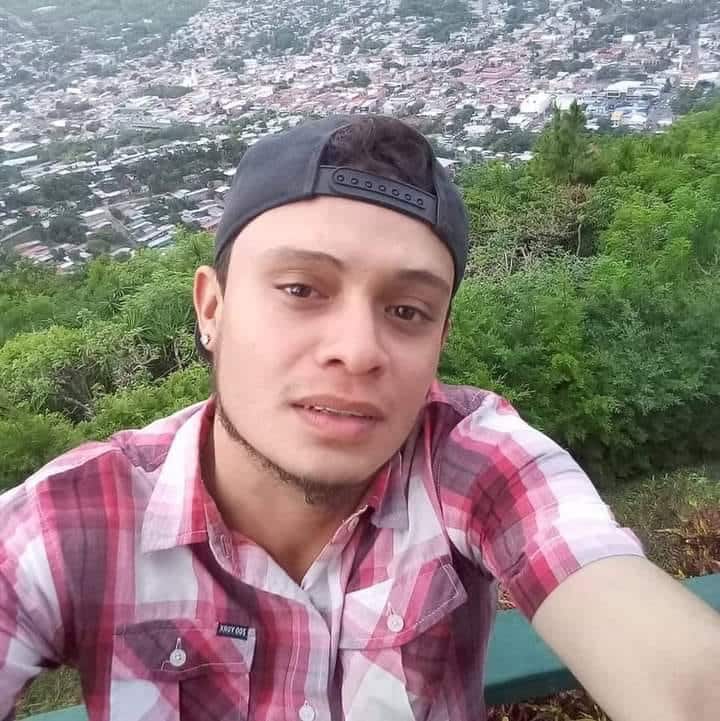 En vida el electricista Engel Báez Caballero, de 27 años, asesinado a golpes la noche del domingo en León. Era originario de Loma Linda – Managua. 