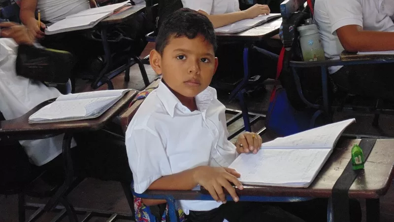 Escuela Elaisa Sandoval registra buena asistencia y alto rendimiento de sus alumnos