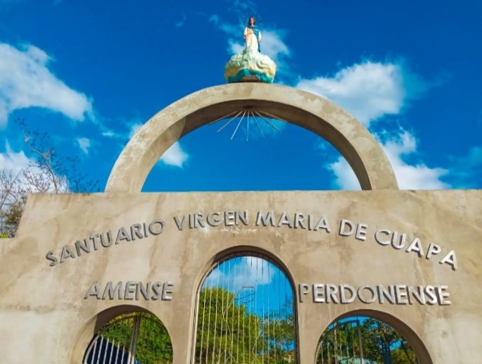 Entrada principal al Santuario de Cuapa