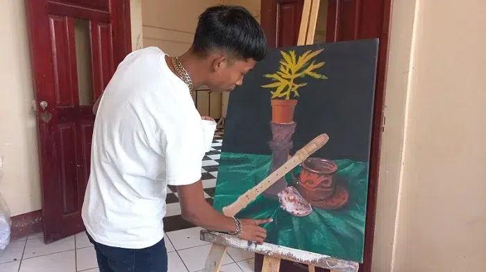Primeros frutos en escuela de artes plásticas del Caribe Sur