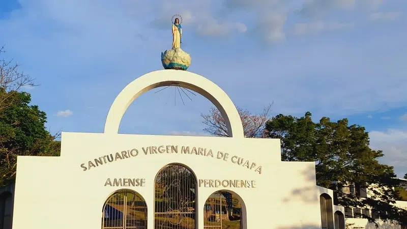 A un mes de celebrar el cuarenta y tres aniversario de las primeras apariciones de la virgen de Cuapa, invitaron a peregrinos de todo el país