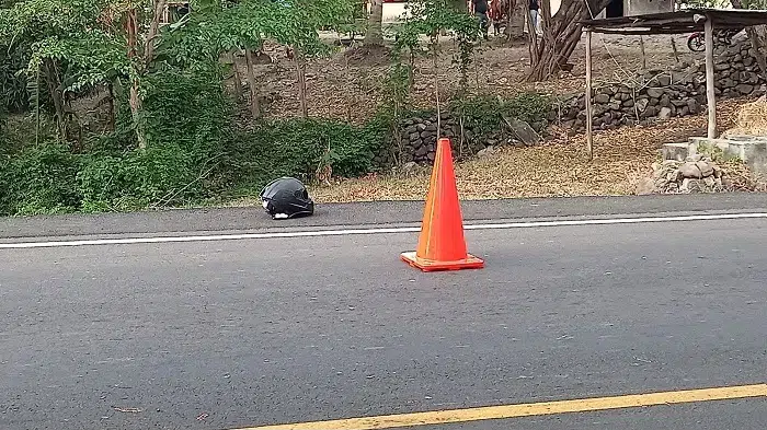 El accidente de tránsito se registró en el kilómetro 156, carretera Juigalpa-El Rama, sector las Vainillas.