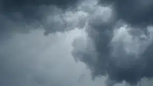 Pronostican lluvias con las que se instala el invierno en el país