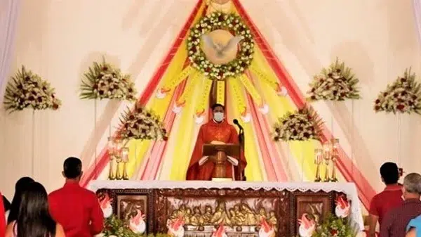 Multitudinaria celebración de Pentecostés en Camoapa