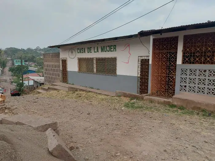 Instalaciones de la Casa de la Mujer Nuestra Señora de Montserrat en Camoapa.