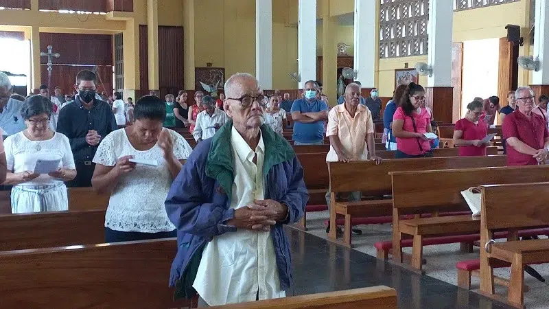 Obispo de Juigalpa exhorta a nietos a no dejar solos a sus abuelos y abuelas