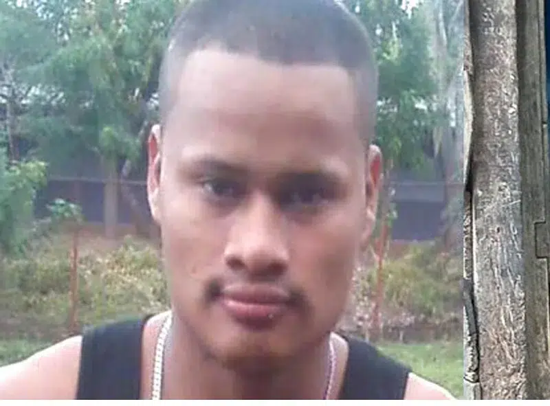 El joven Santos Ismael Hurtado Amador, originario del barrio San Antonio de Juigalpa se encuentra desaparecido desde el domingo 2 de abril del 2022. Doña Cenelia del Carmen Amador Pérez madre del joven no ha encontrado ninguna pista que le permita localizarlo.