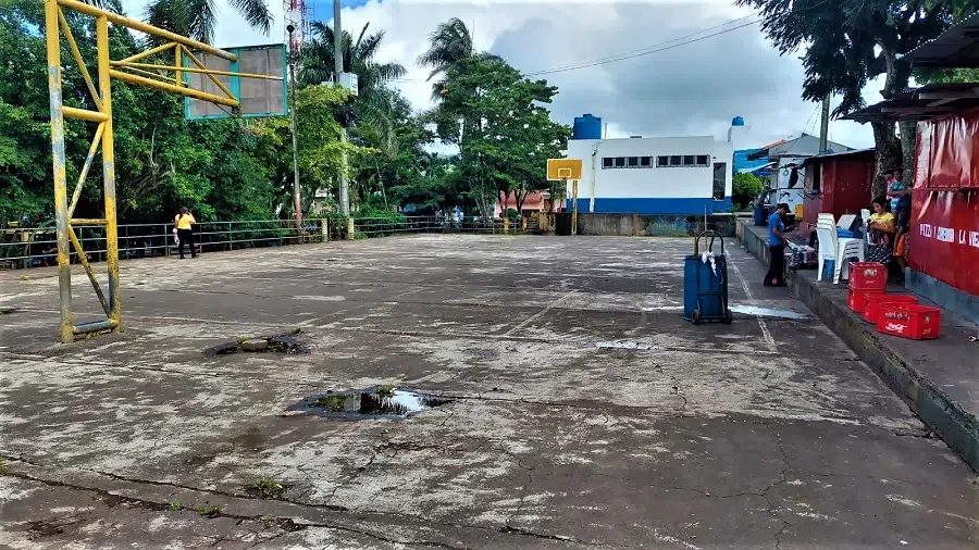 Remodelarán áreas de juegos infantiles y cancha del parque municipal de Camoapa