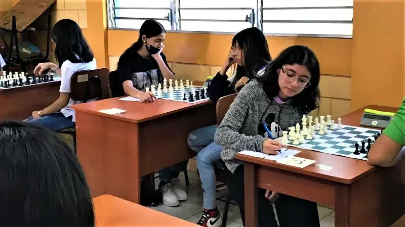 Competencia  de ajedrez en los juegos escolares nacionales