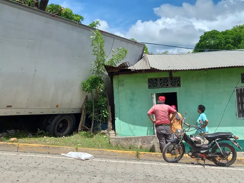 Daños en la pared de la vivienda