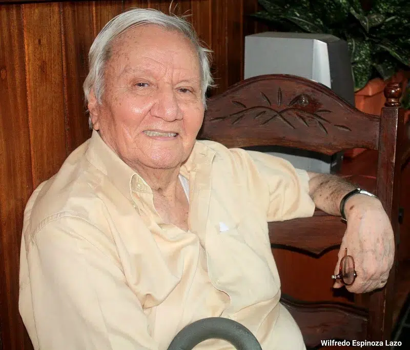 Guillermo Rothschuh Tablada fue un educador, poeta y ensayista nicaragüense