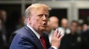 Tribunal de Apelaciones suspende juicio penal contra expresidente estadounidense Donald Trump