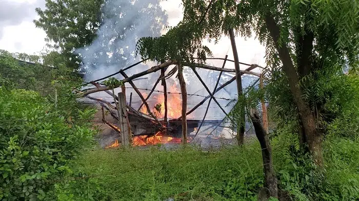 Investigan incendio de viejo rancho en Juigalpa