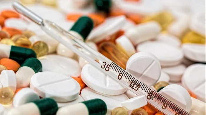Consumidores se quejan por aumento de precios en medicamentos contra la gripe