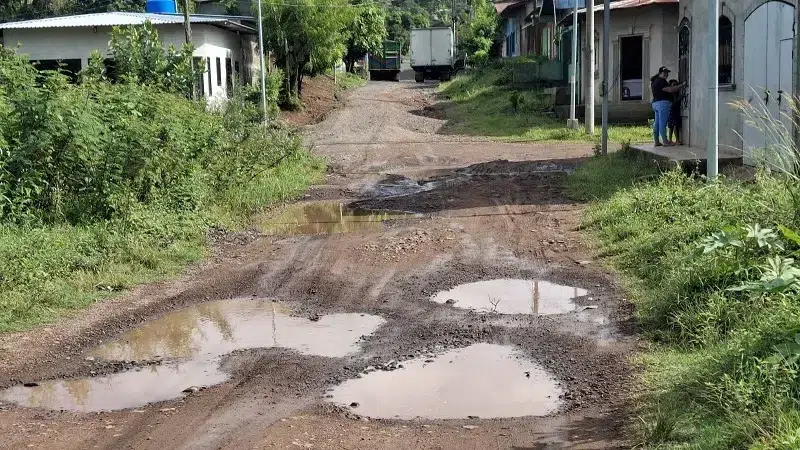 Calles en el barrio Pedro Joaquín Chamorro, donde antes eran las oficinas de Camoatel