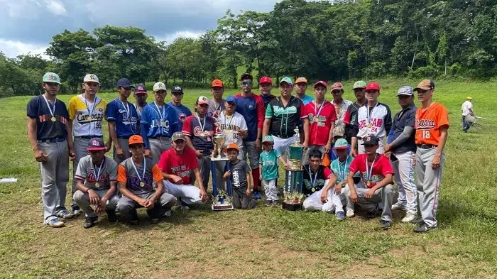 Conforman directiva de béisbol en zona rural de Camoapa