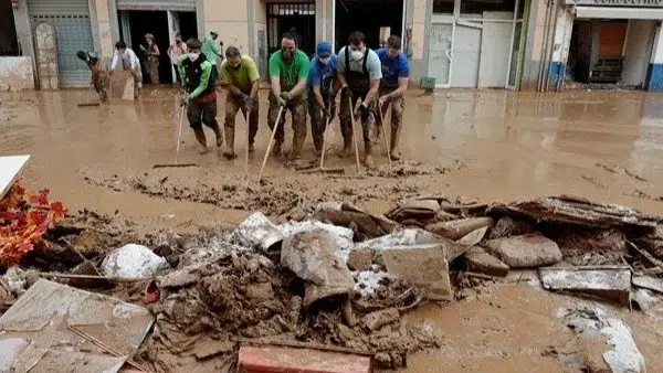 89 casos de desaparecidos activos en valencia tras la DANA y las inundaciones