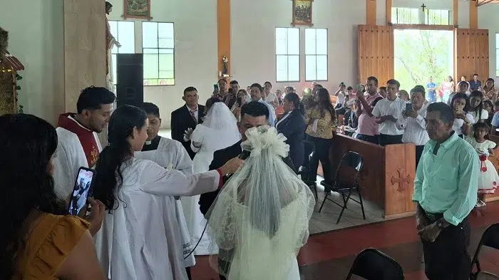 Celebran el día de la familia en Boaco Viejo con matrimonios