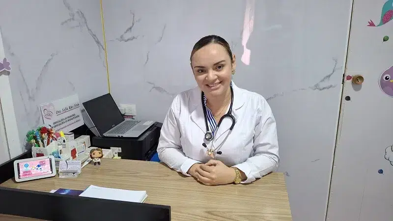 Doctora Sofía Ríos Jirón, Pediatra y Neonatóloga