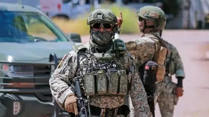 27 cuerpos hallados en puente y camioneta, crece violencia entre facciones del Cártel de Sinaloa
