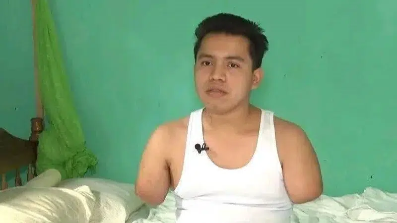 Una descarga eléctrica cambió su destino